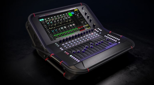Allen & Heath Avantis SOLO: компактаная цифровая консоль