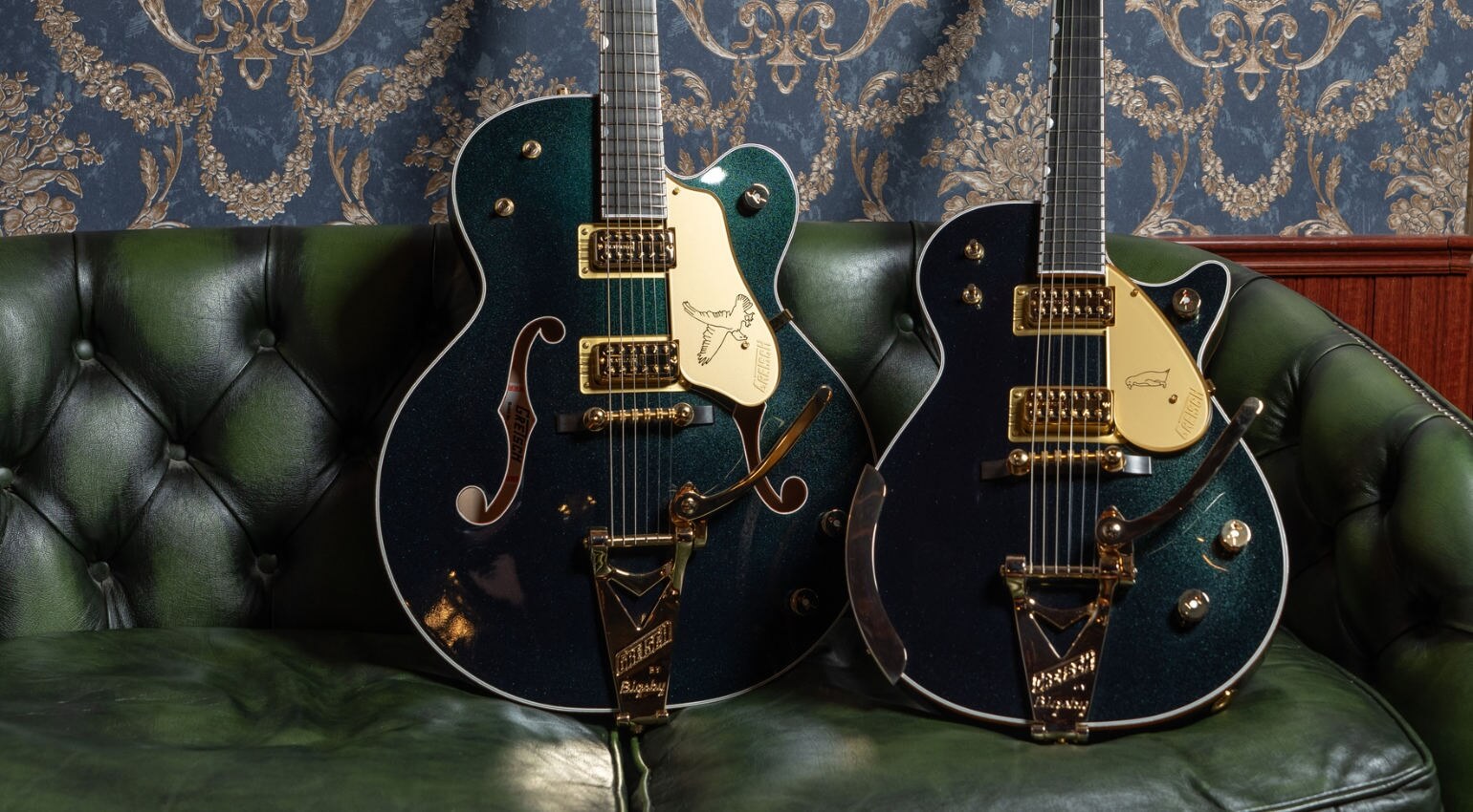 Gretsch 1958 Custom Falcon и Penguin в отделке Emerald Night - лимитированные полукорпусные электрогитары