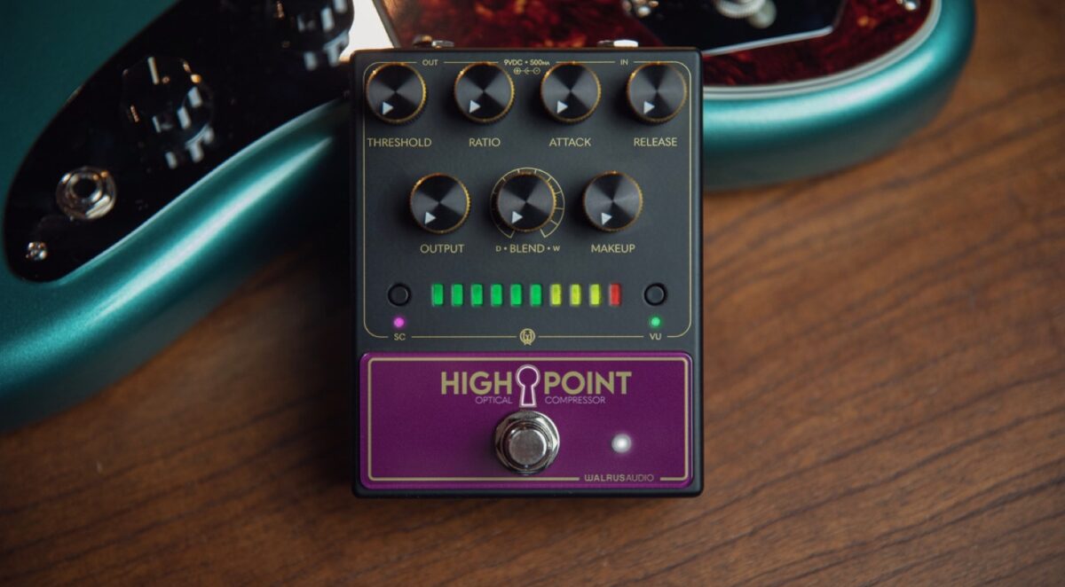 Walrus Audio Highpoint — студийный аналоговый оптический компрессор в формате гитарной педали, фронтальный вид на чёрном фоне