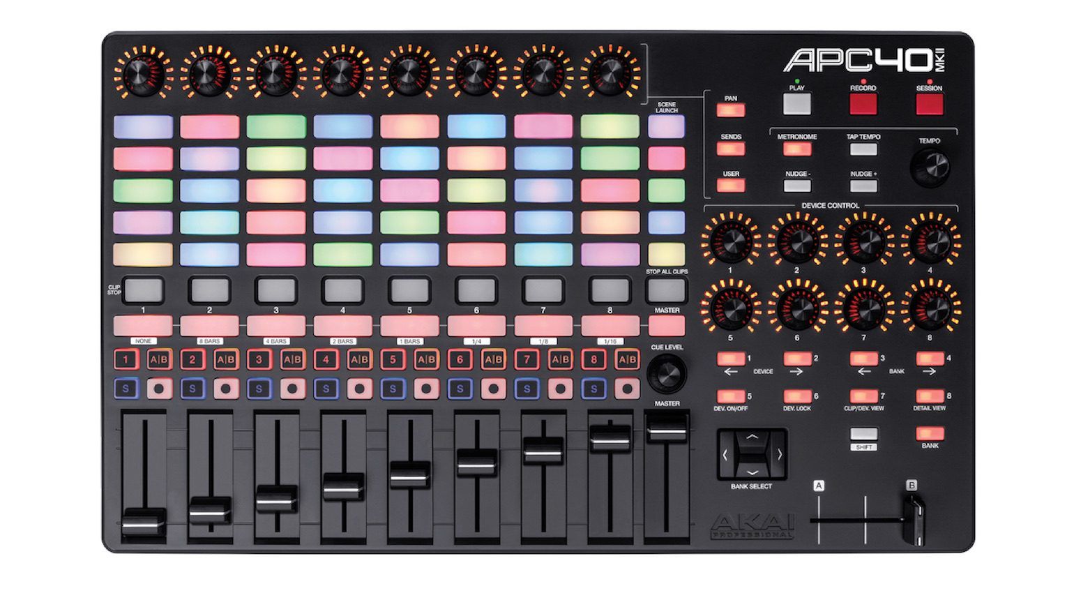 Контроллер AKAI APC40 Mk2 для Ableton Live с сеткой запуска клипов